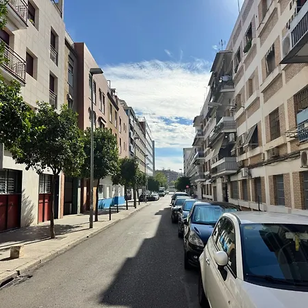 Reina Centro *